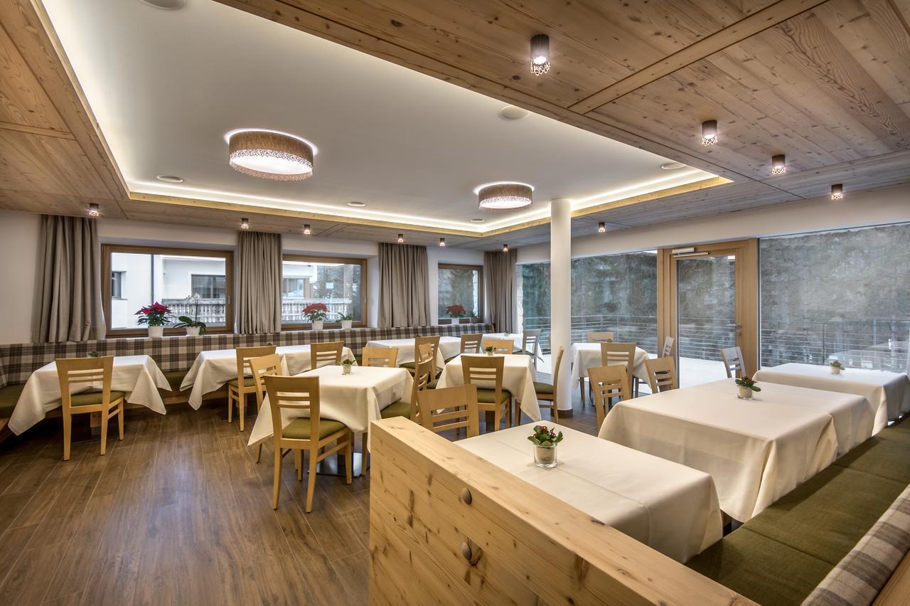 Garni Larix Otel Colfosco Dış mekan fotoğraf